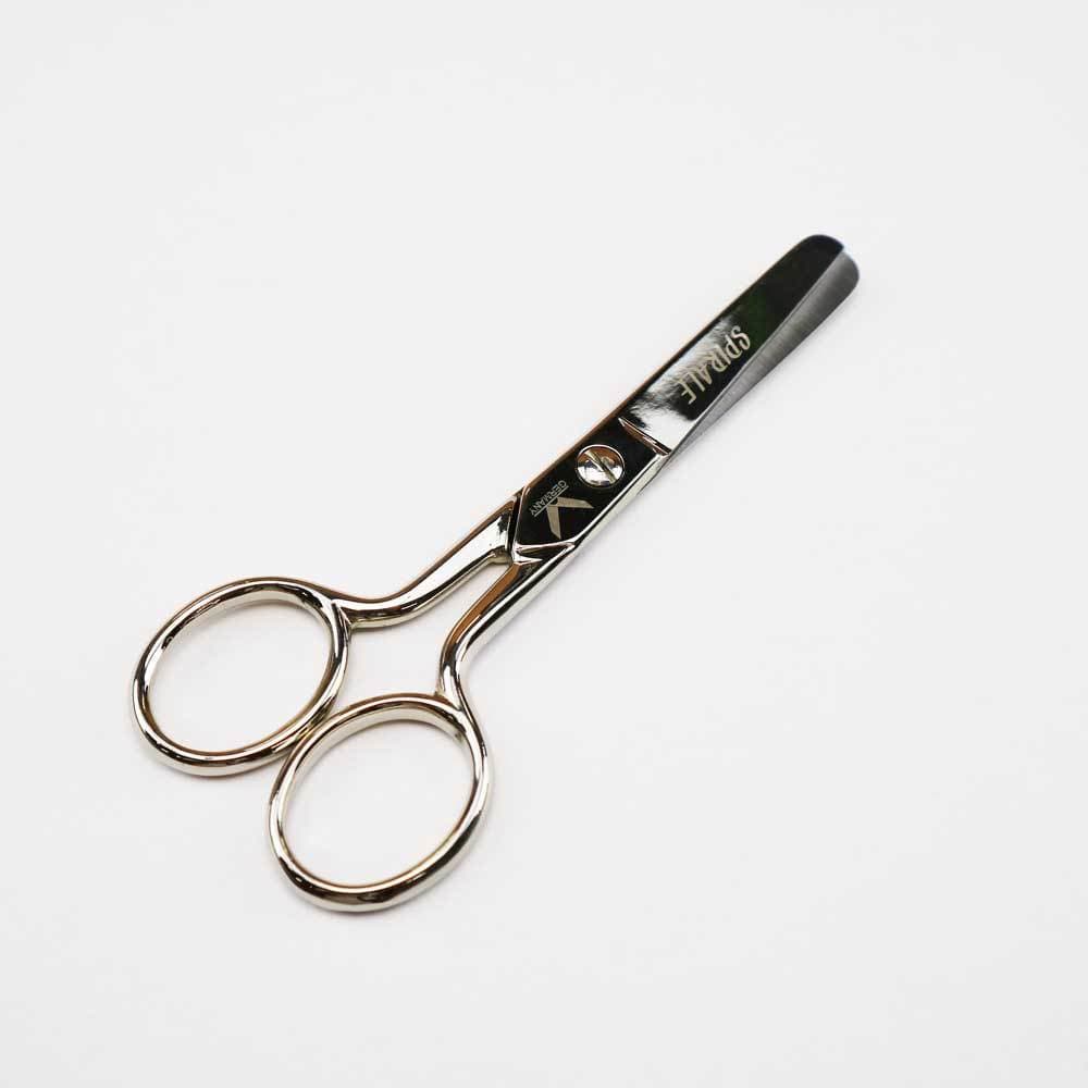 ポケットタイプの鉄ばさみ　作業に重宝する